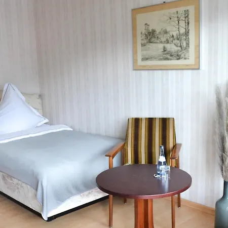 Harzer Am Kurpark 3* 바트헤른알브