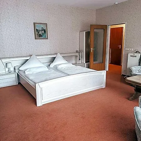 Harzer Am Kurpark 3*